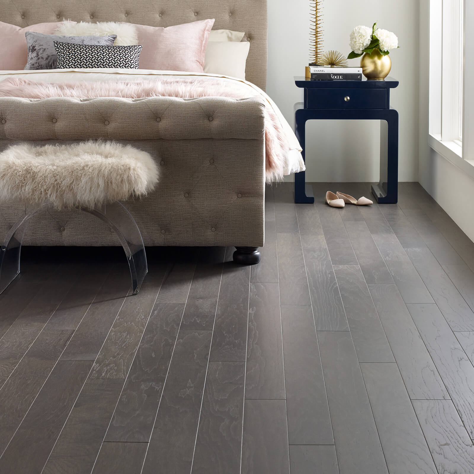 Northington smooth flooring | Dolphin Carpet & Tile