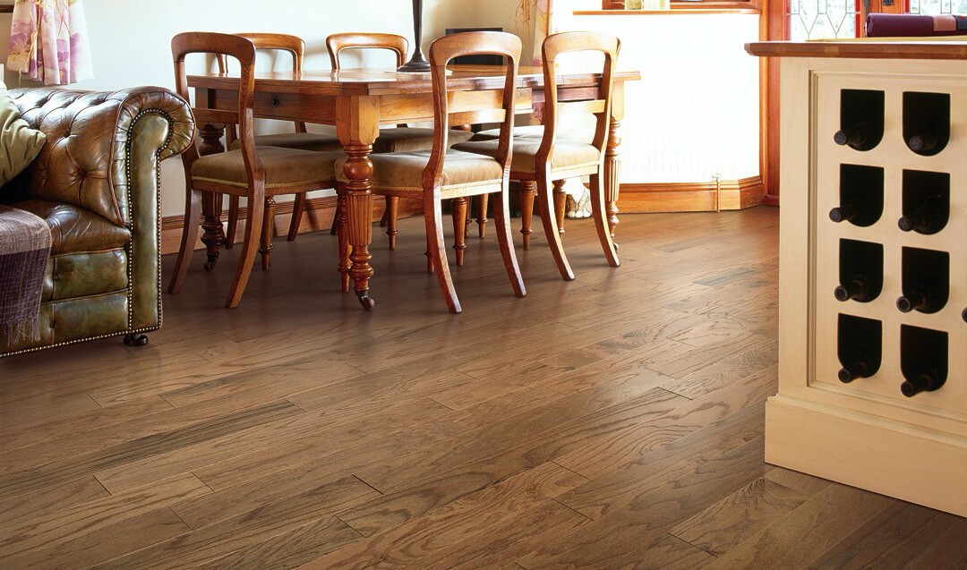 oak-hardwood-flooring | Dolphin Carpet & Tile