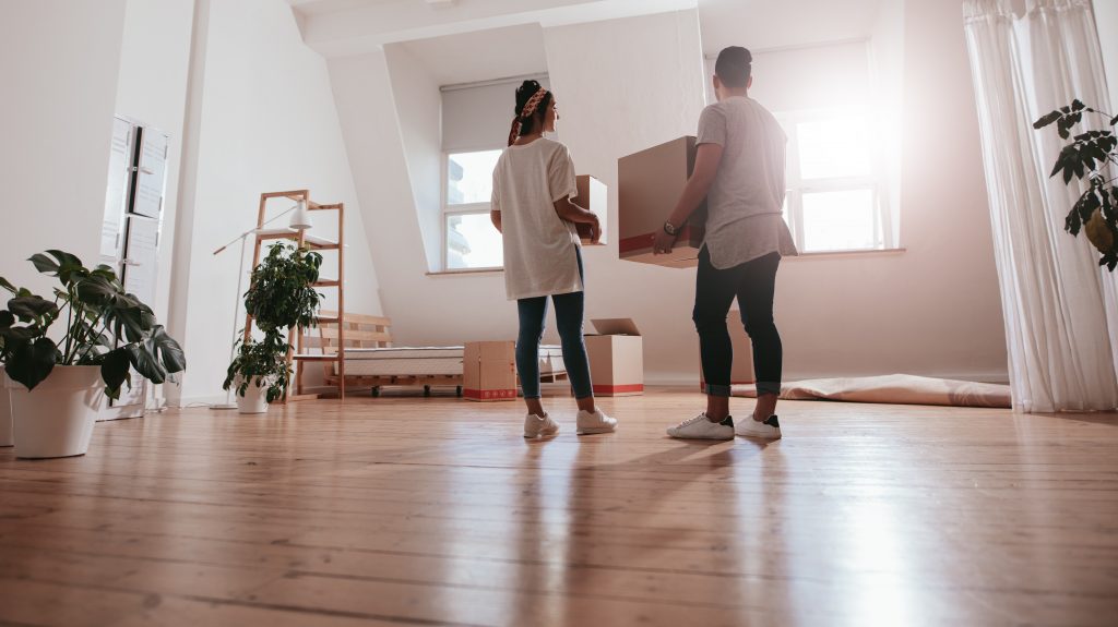 couple moving into house