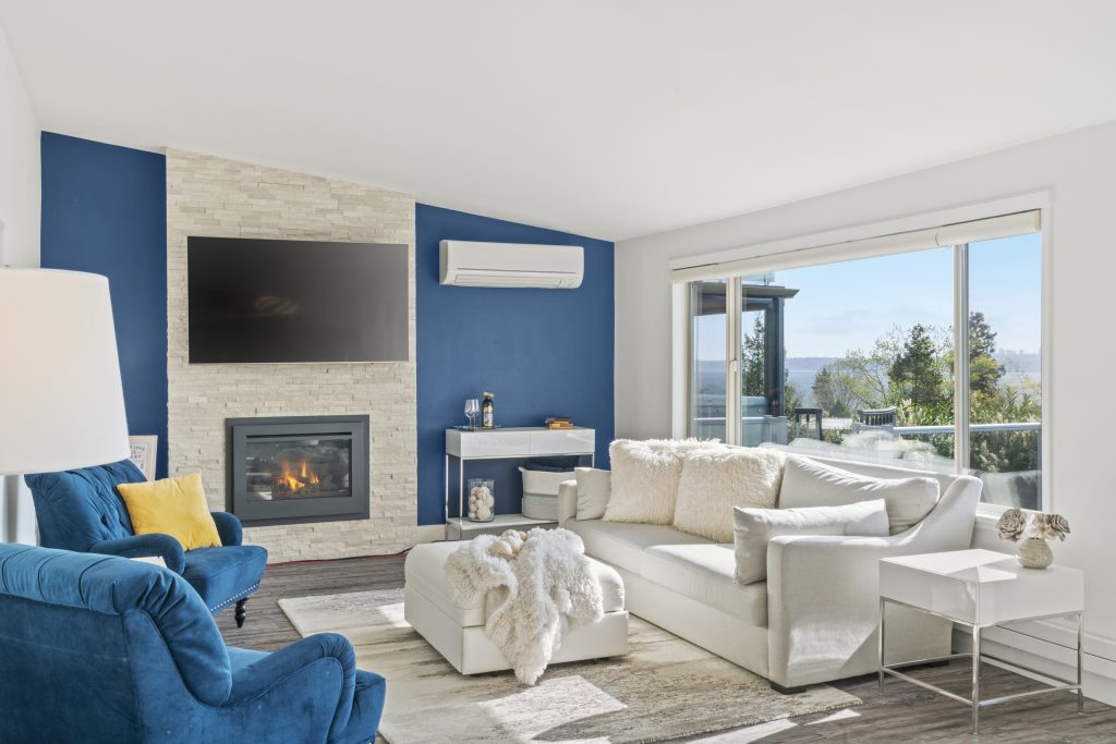 Living room flooring | Dolphin Carpet & Tile