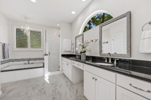 Tile Bathroom | Dolphin Carpet & Tile