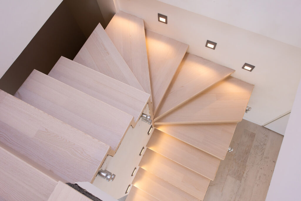 Laminate vs luxury vinyl flooring Coral Springs, FL