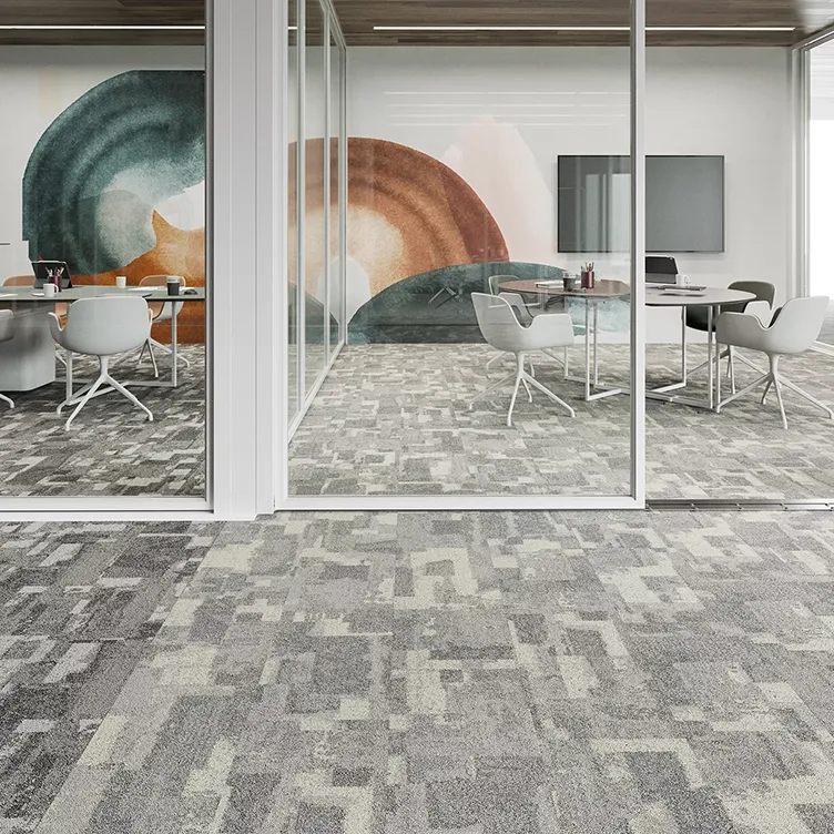 8M019_729_829_soomscene_00