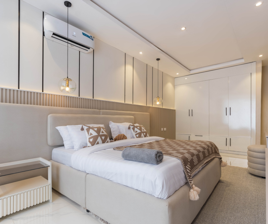 Bedroom carpet flooring in Doral, FL