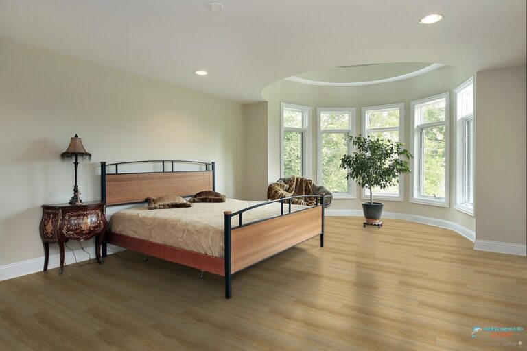 luxury vinyl flooring in Pembroke Pines, FL from Dolphin Carpet & Tile